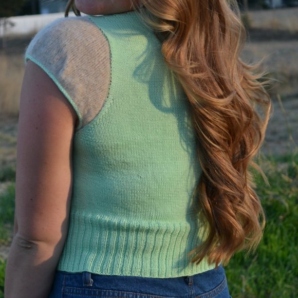 Green and Beige Cropped Cardigan, size M - Picture 2 of 2